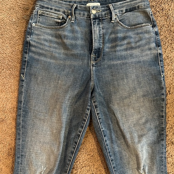 Good American Good Waist Crop Jeans - Picture 3 of 8